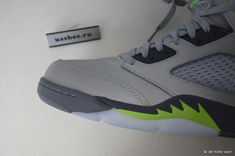 Green DM9014-003 Bean 2022 Jordan 5 Air 0914